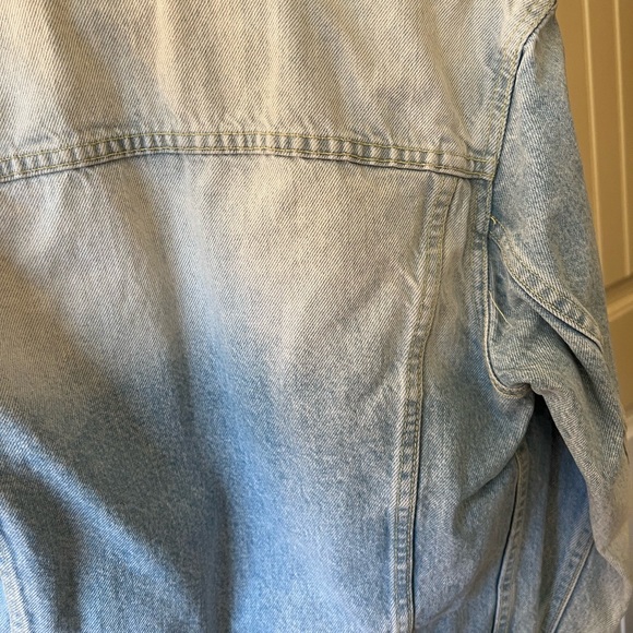 brandy melville jean jacket - Picture 5 of 5